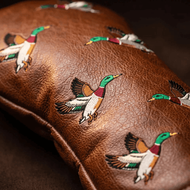 Premium Birdie Flight Cognac Headcover - Lifestyle