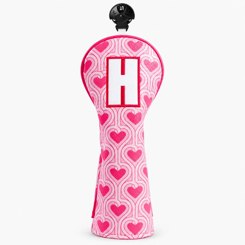 Retro Sweetheart Headcover hybrid cover in pink retro heart pattern with H marking, front view - HeadCaddy